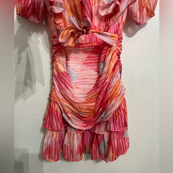 NWT L’atiste By Amy Womens M Multicolor Ruffle Mini Dress Deep V Puff Sleeve - Picture 12 of 14